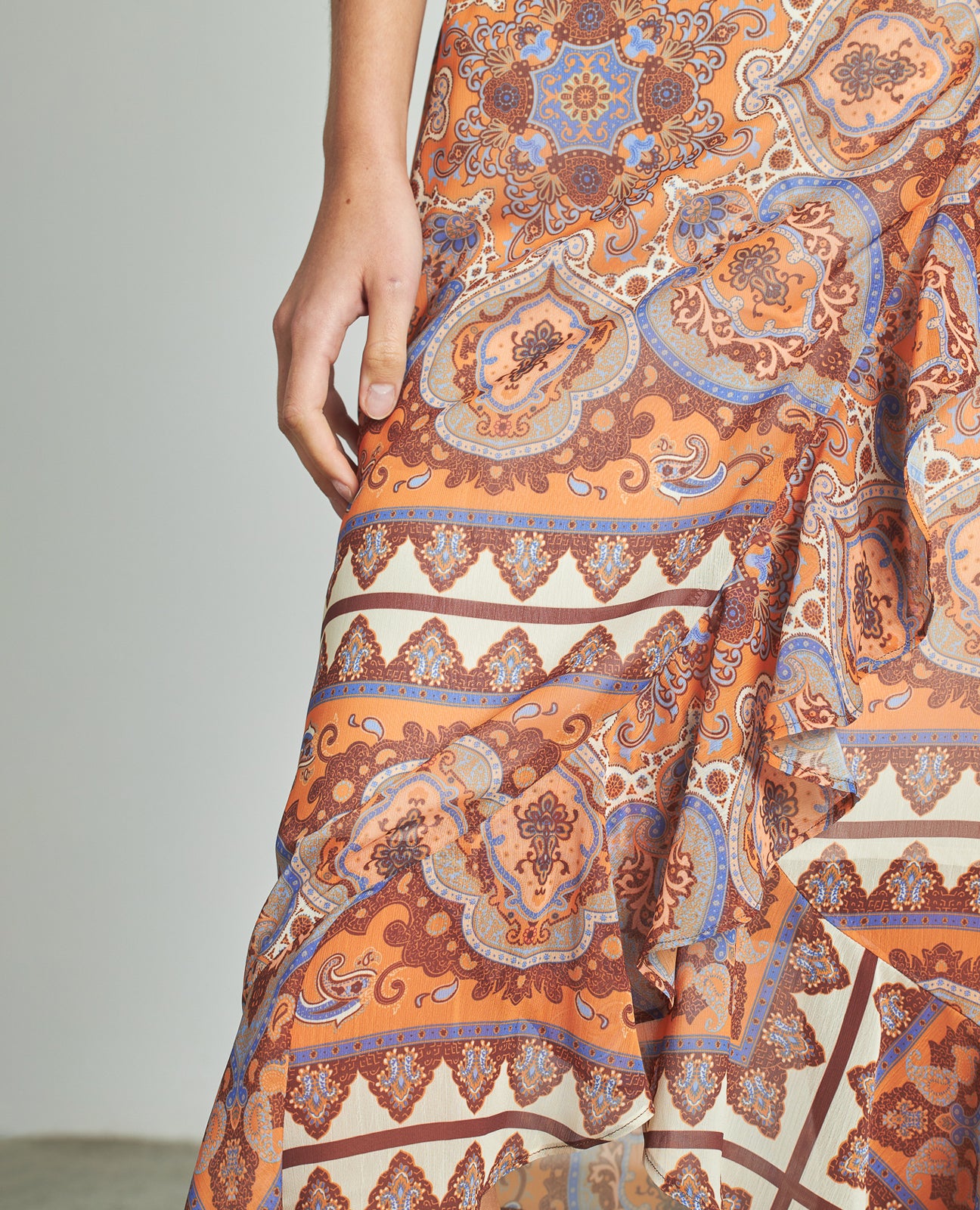 FALDA ESTAMPADA VOLANTES