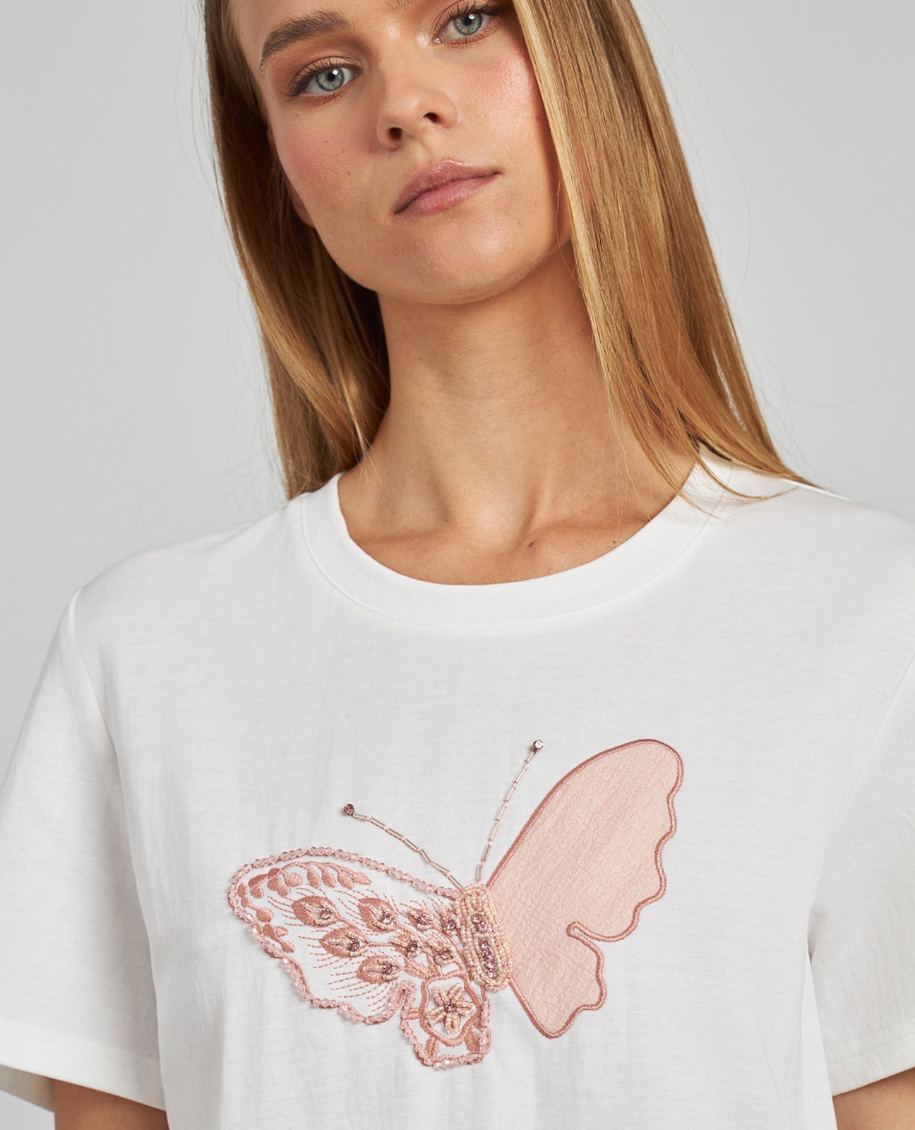 T-SHIRT PAPILLON BRODÉ