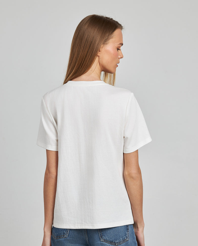 EMBROIDERED BUTTERFLY T-SHIRT