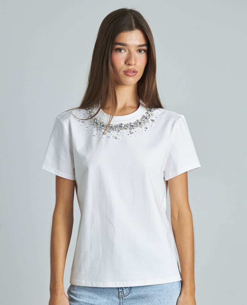 NECK T-SHIRT WITH RHINESTONES