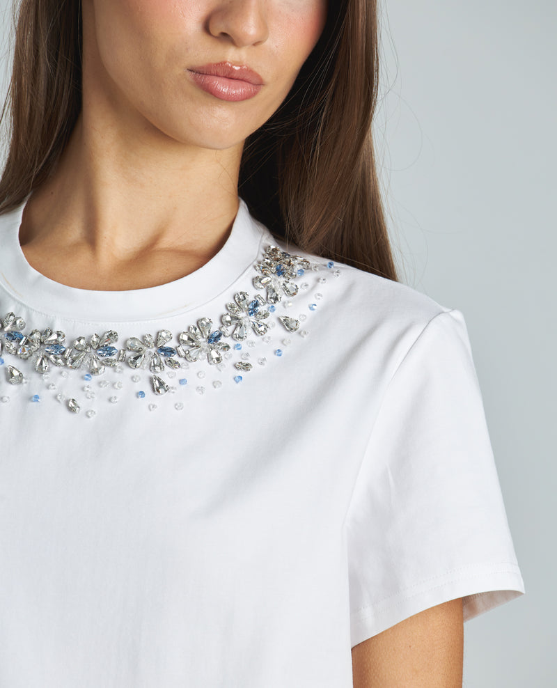 NECK T-SHIRT WITH RHINESTONES