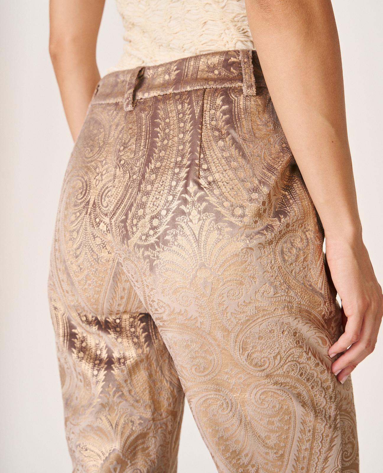 PANTALÓN FLARE ESTAMPADO