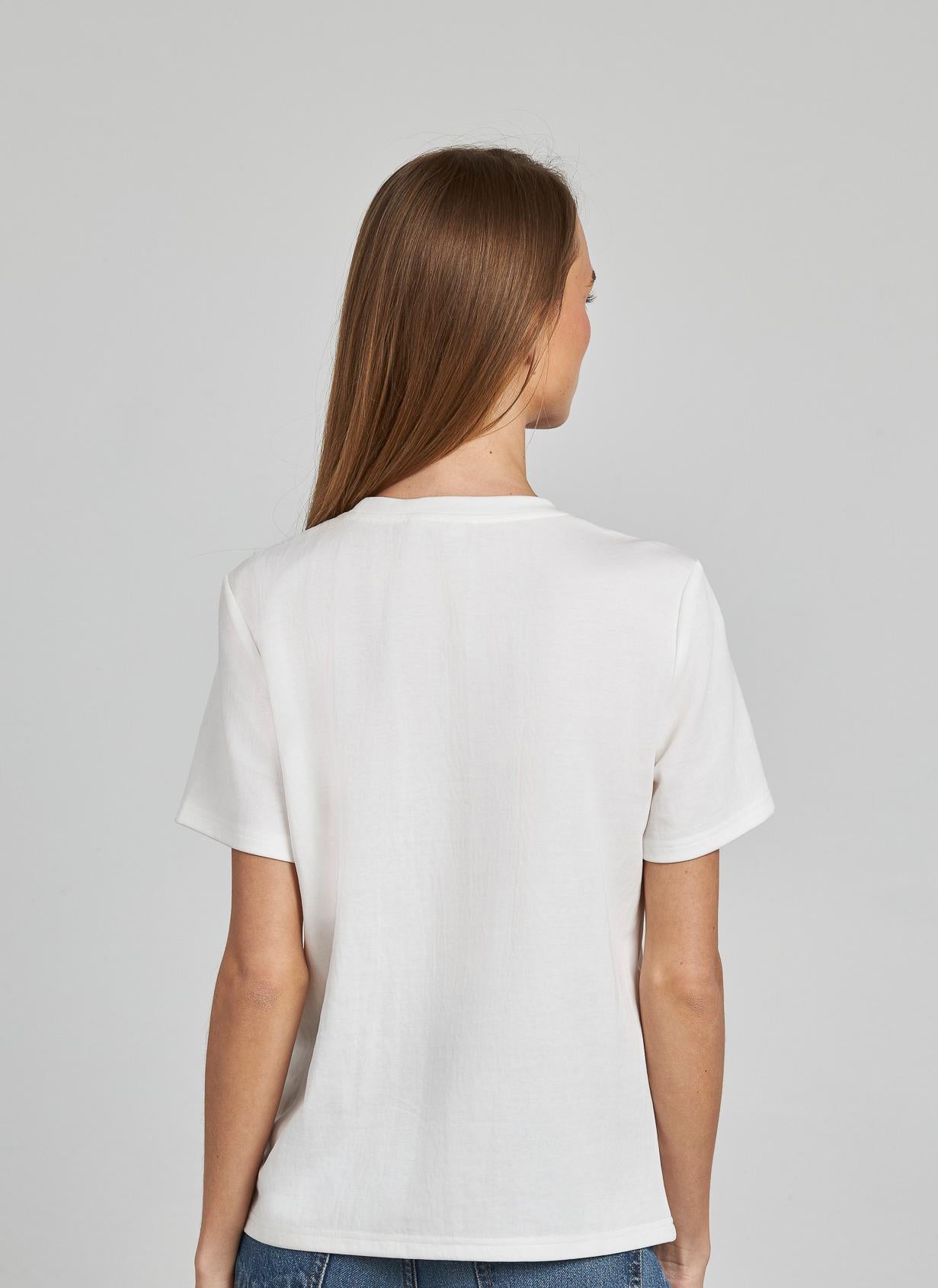 EMBROIDERED BUTTERFLY T-SHIRT