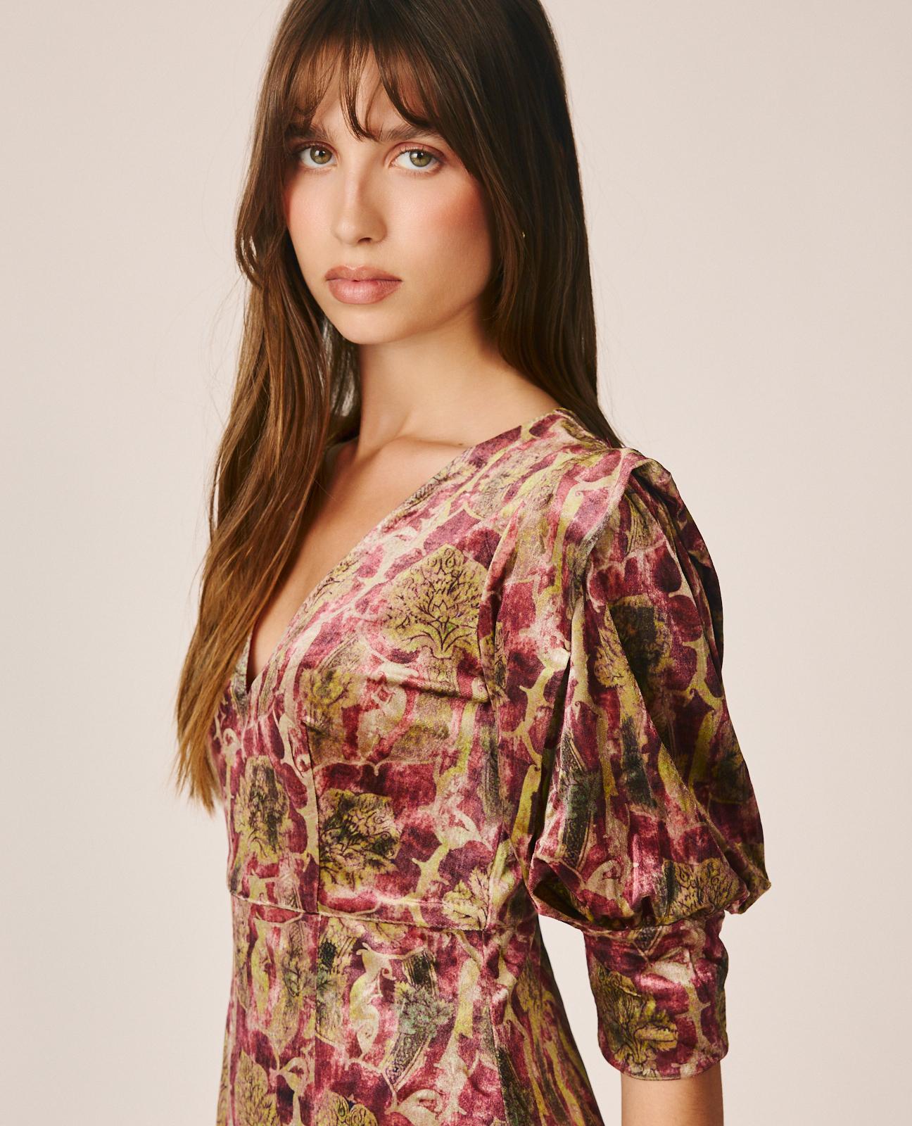 VESTIDO MIDI ESTAMPADO ABSTRACTO
