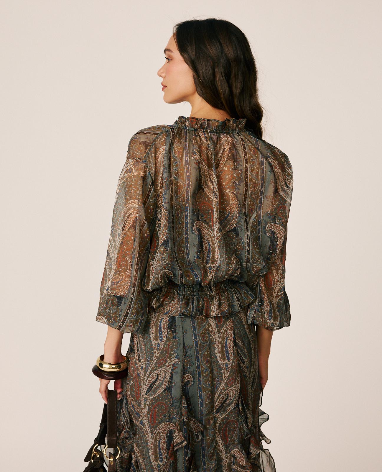 BLUSA GASA CON VOLANTES