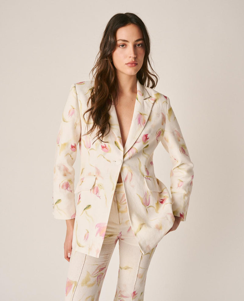 BLAZER ESTAMPADA DETALLES