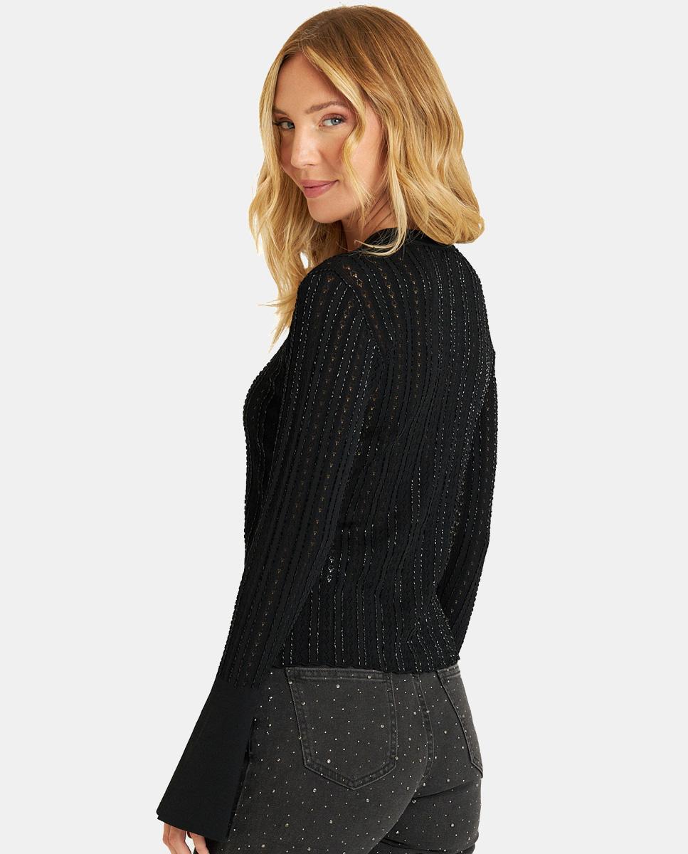 PULL TRICOTÉ AJOURÉ