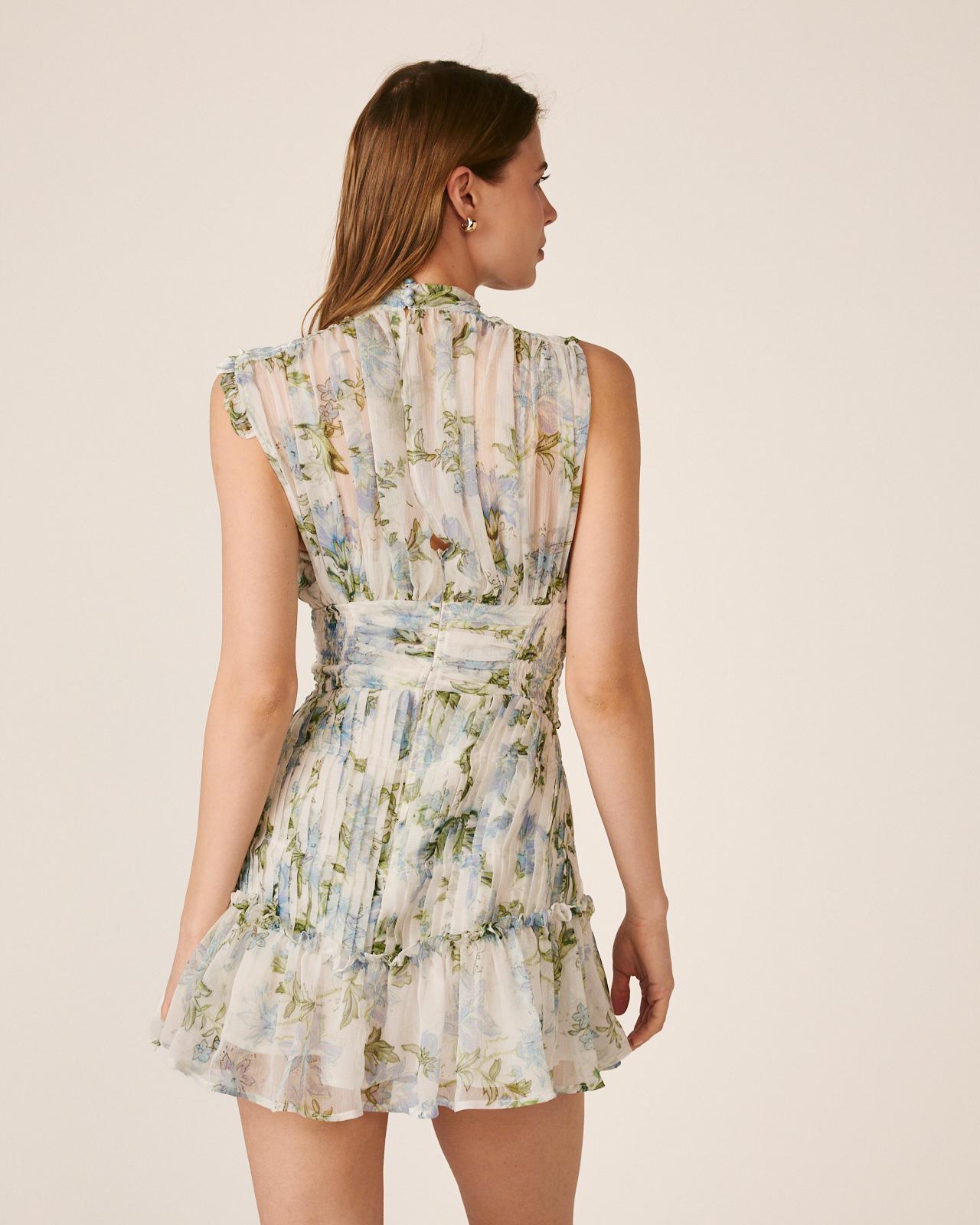 VESTIDO DE GOLA ALTA