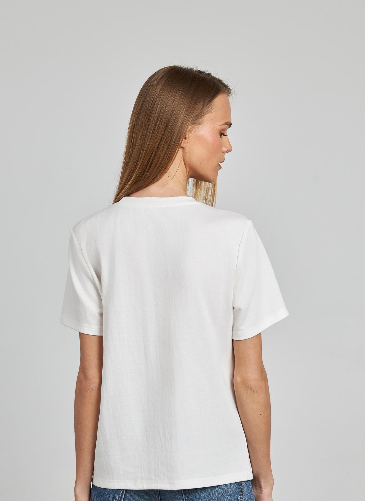 EMBROIDERED BUTTERFLY T-SHIRT