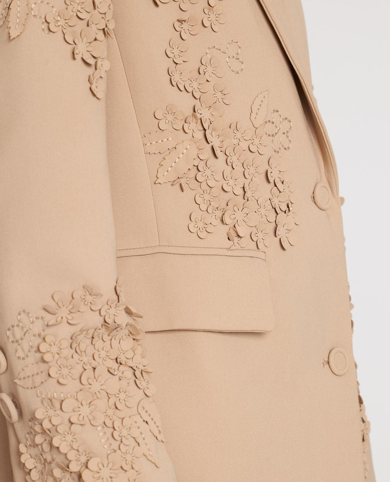 BLAZER FLORES BORDADAS