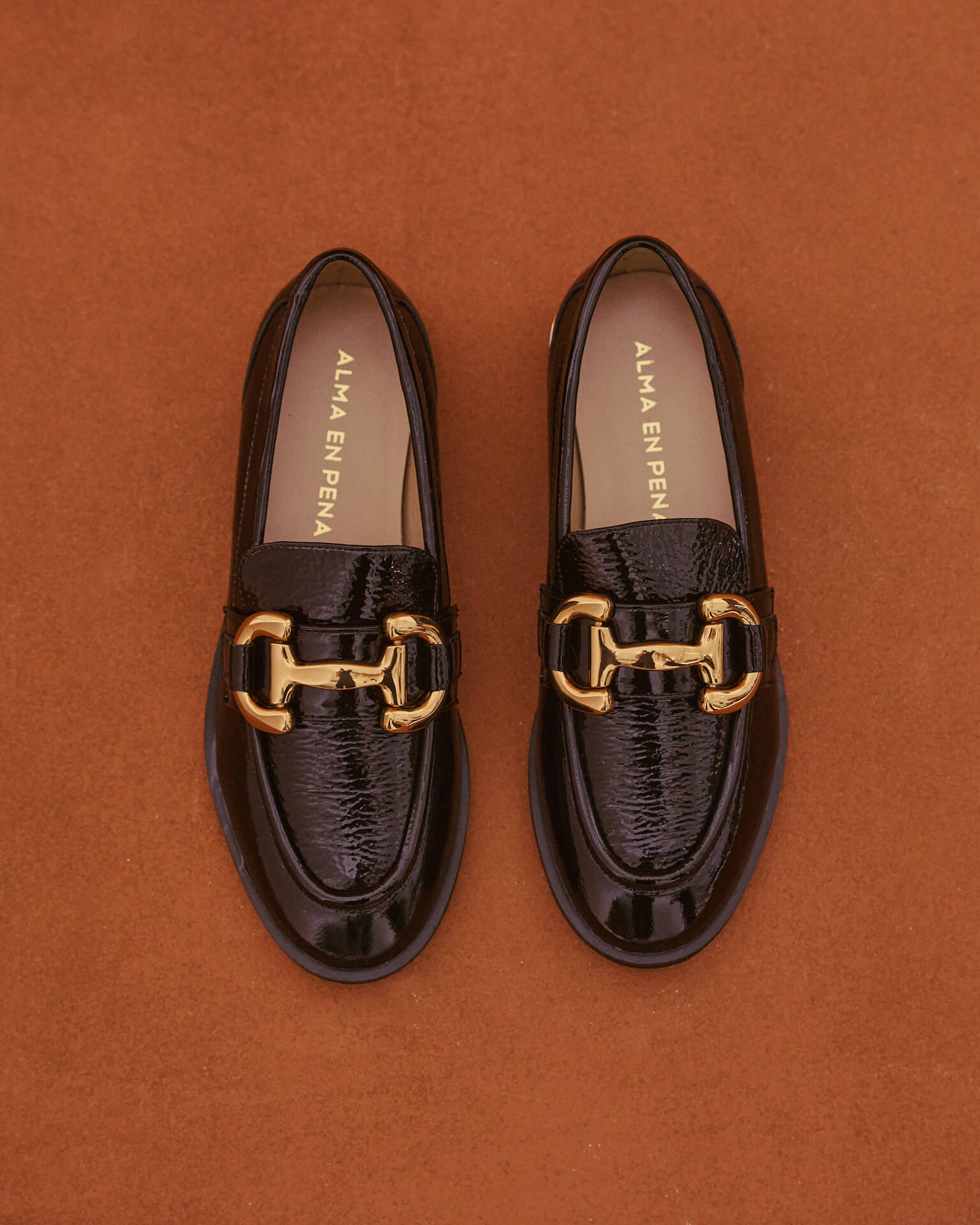 MOCASSIN MÉTALLIQUE À ÉTRIER