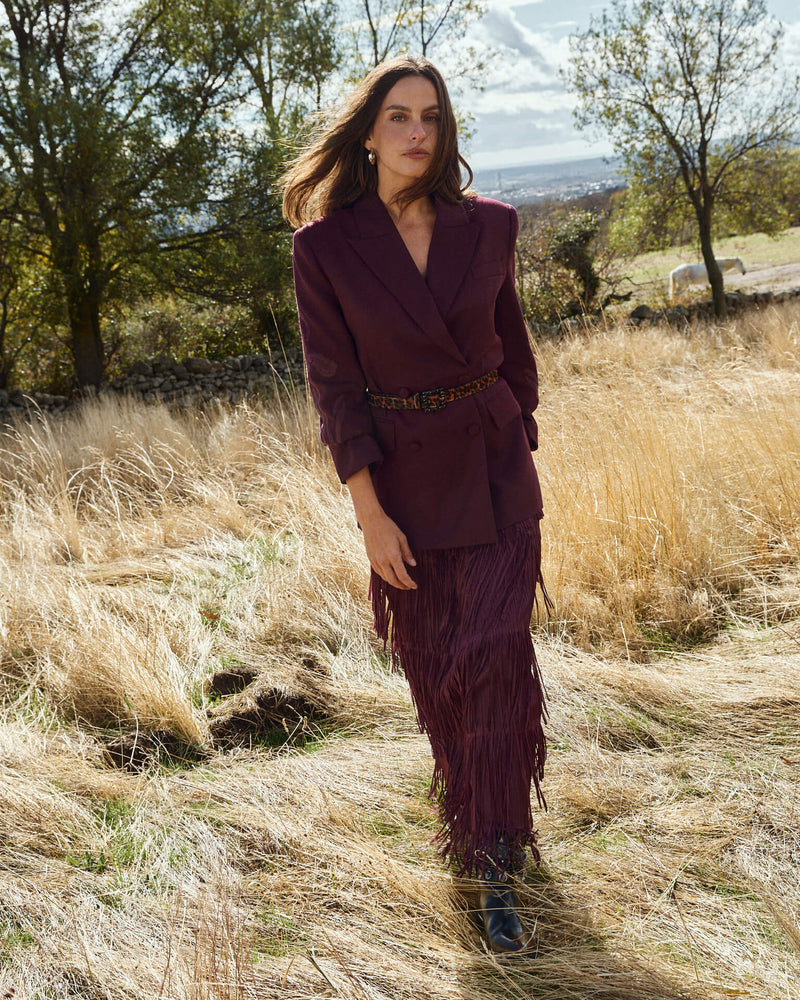 FALDA CUBIERTA CON FLECOS