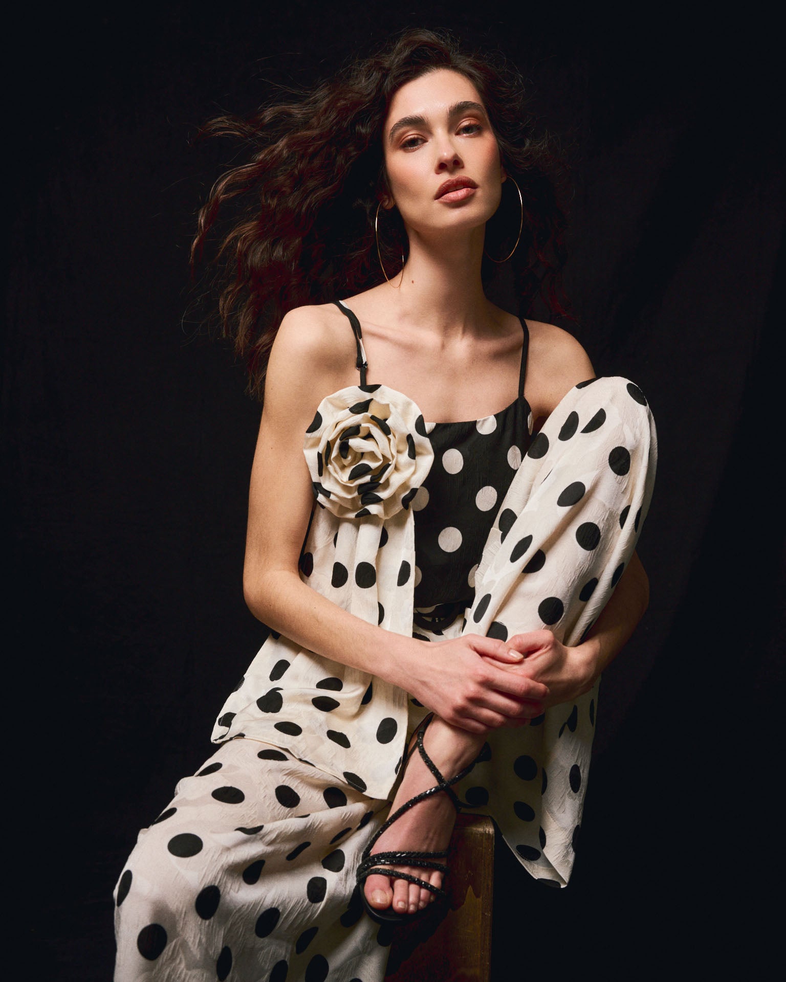 SANDALIA TACON TIRAS FINAS TRANSFER