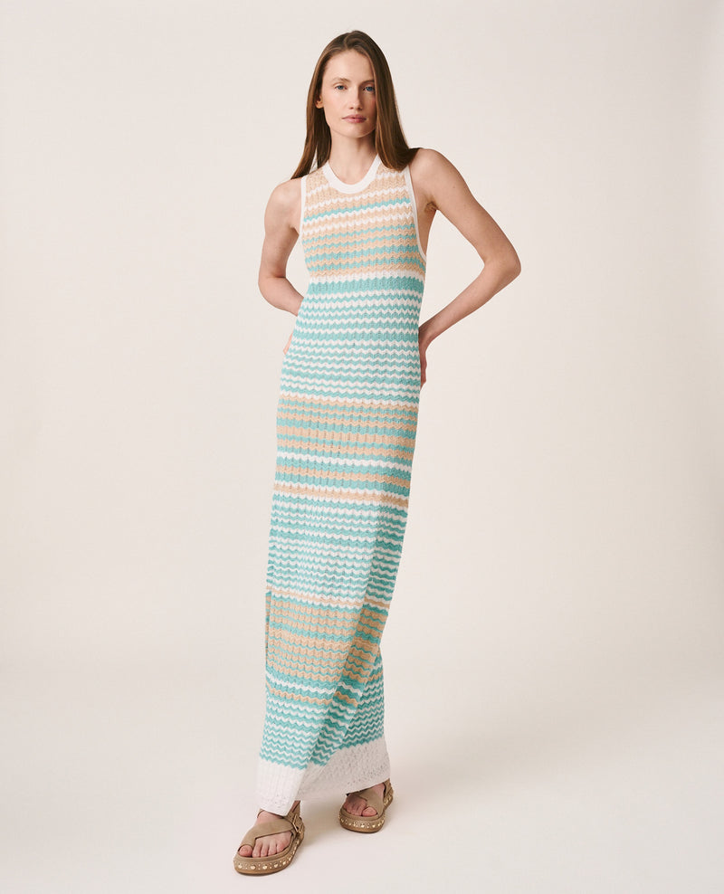 VESTIDO SIN MANGAS PUNTO