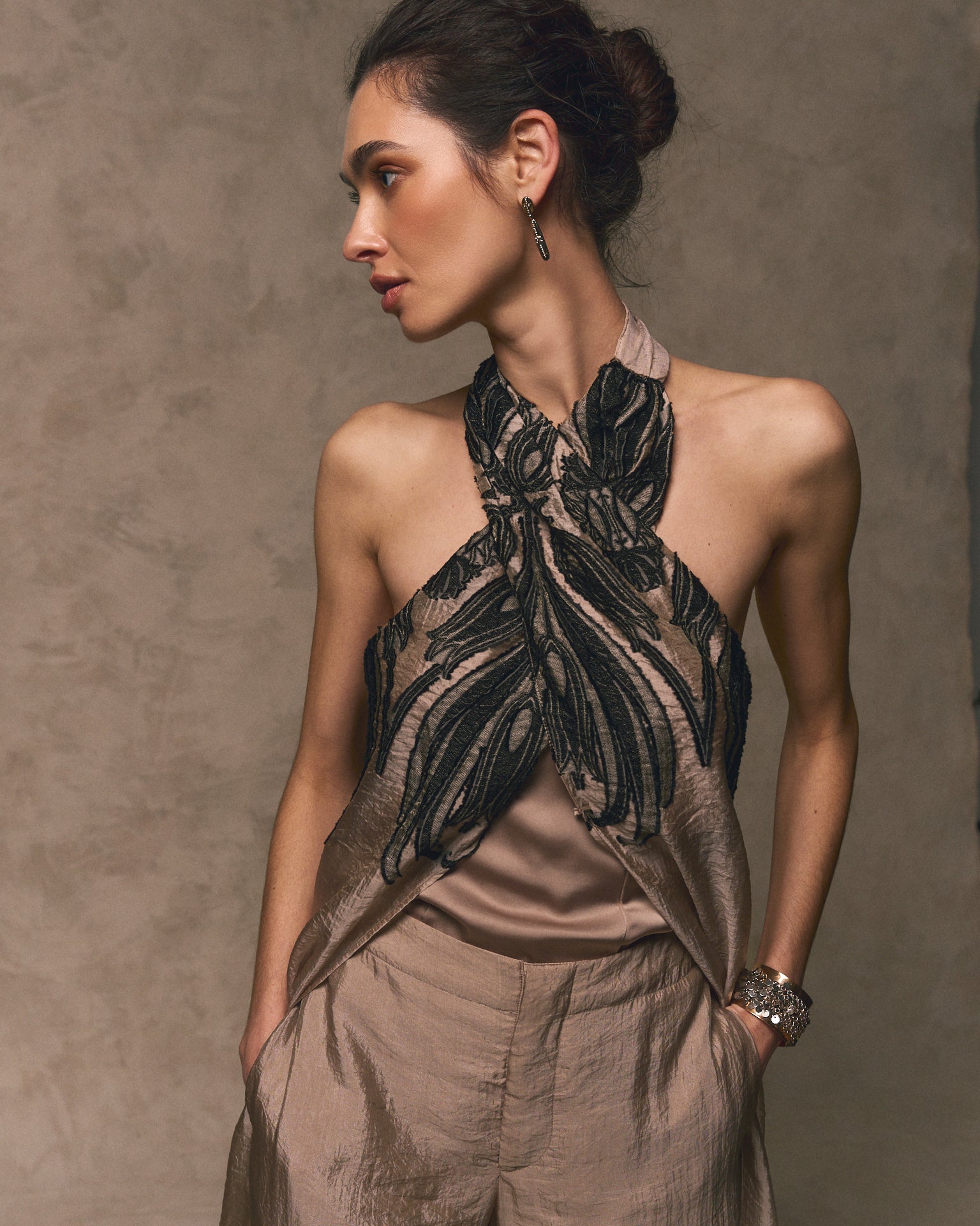 LONG ASYMMETRICAL TOP