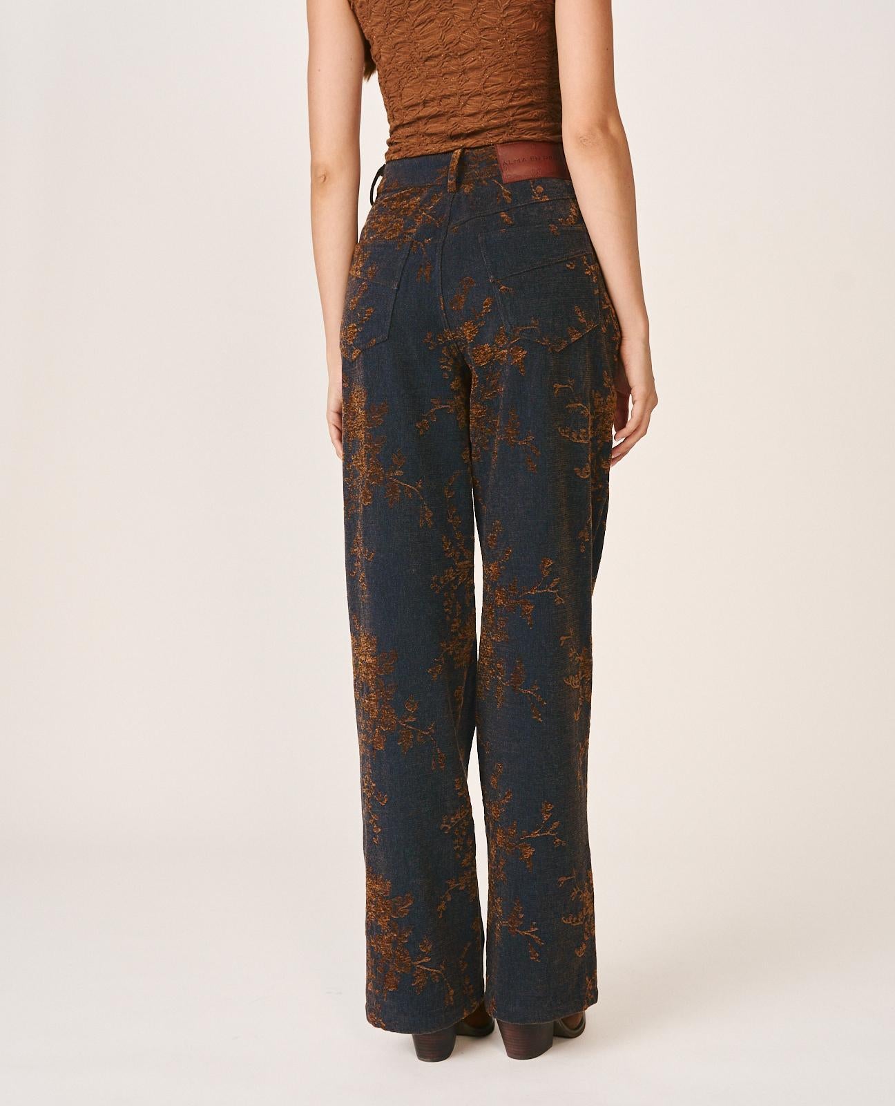 PANTALÓN VAQUERO FLORAL