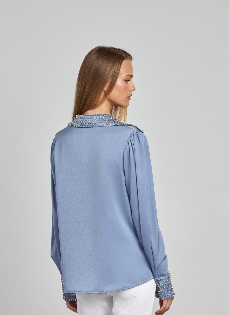 CAMISA EFECTO SATINADO PEDRERÍA