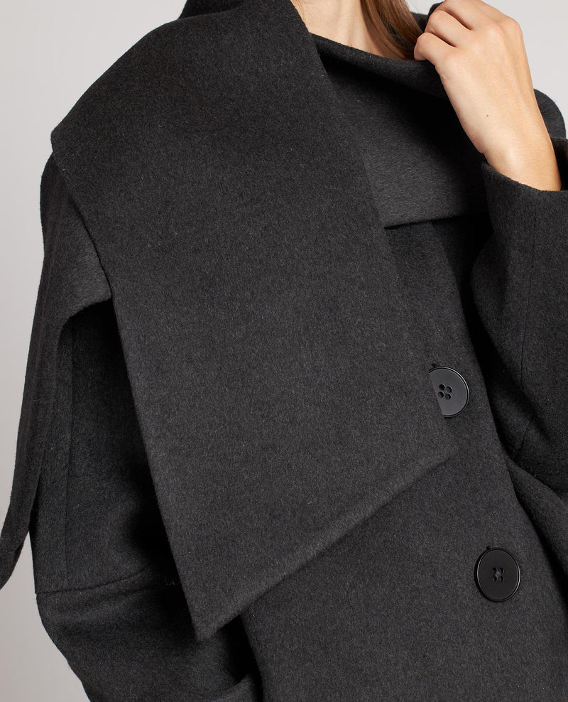 COAT WITH BUTTON SCARF