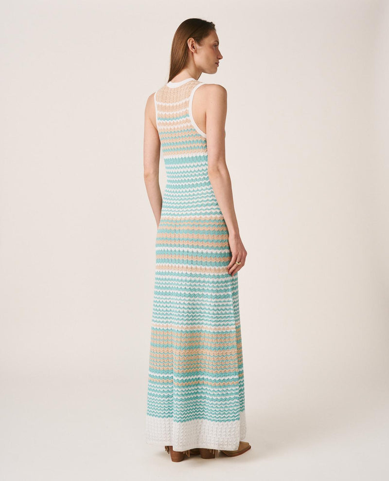 VESTIDO SIN MANGAS PUNTO