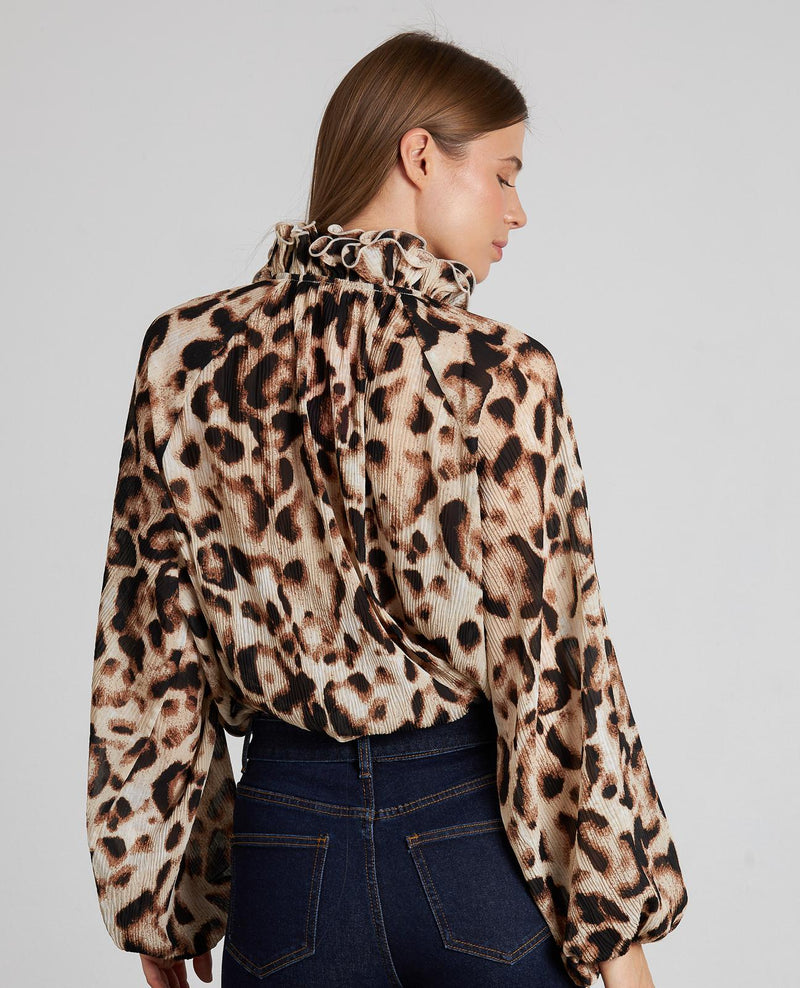 KNOTTED COLLAR BLOUSE