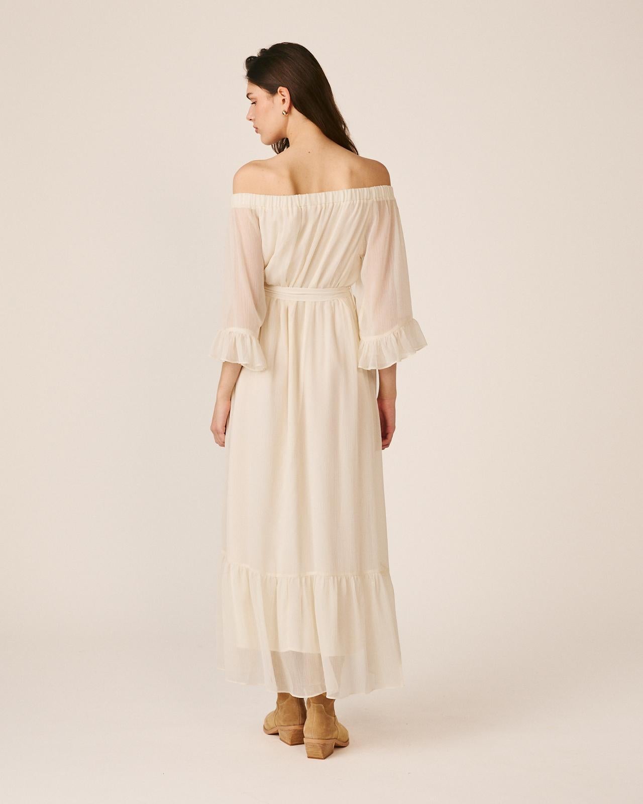 VESTIDO MÉDIO COM MANGAS FOLHADAS