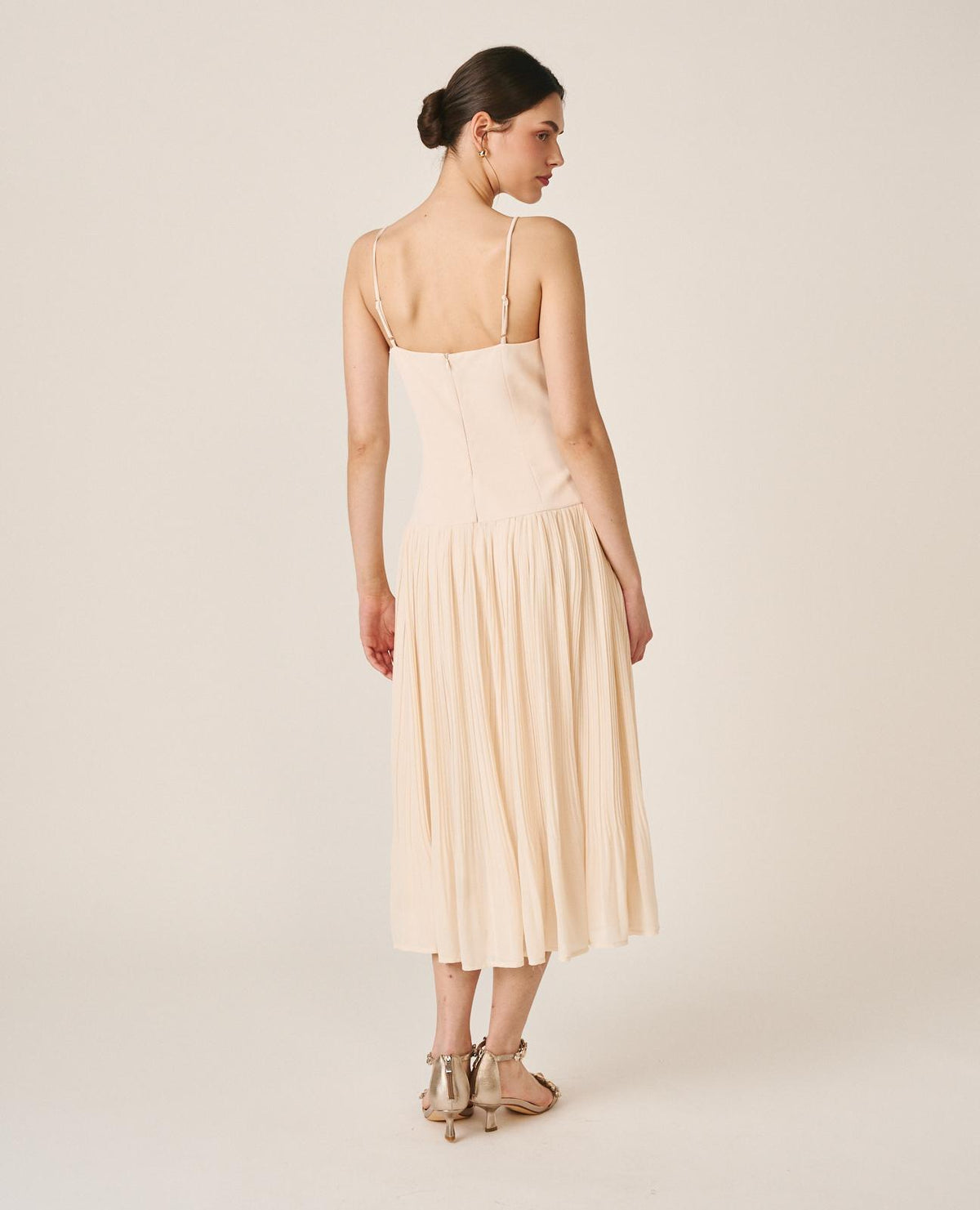 VESTIDO CREPE