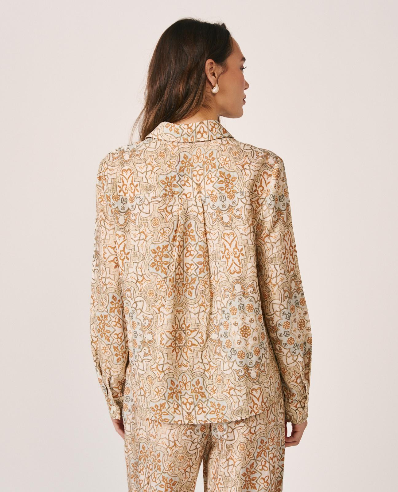 CAMISA ESTAMPADO GEOMÉTRICO