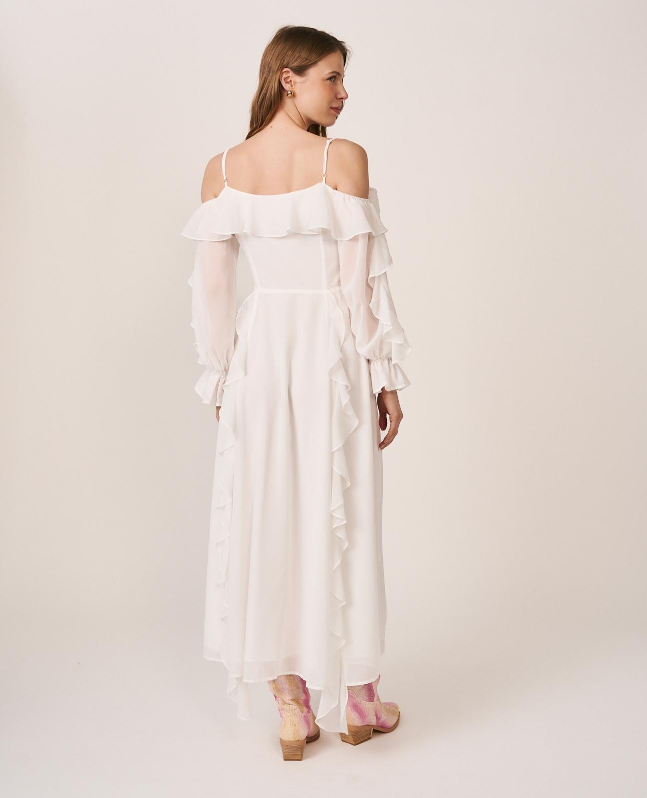 VESTIDO MÉDIO COM MANGAS LONGAS