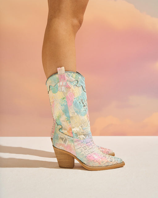 EMBROIDERED HALF-BOOT